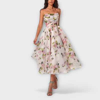 Elegantné Chiffon Midišaty