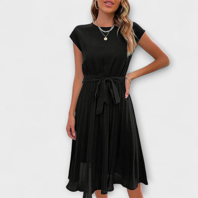 Elegantné midi šaty