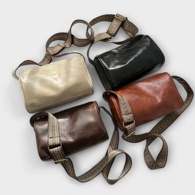 Monika. - Vintage Crossbody taška