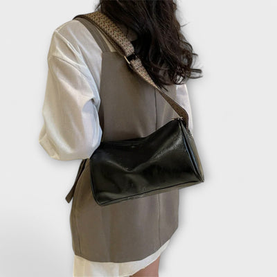 Monika. - Vintage Crossbody taška