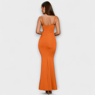 Callie - Elegantné Rúškové Šaty